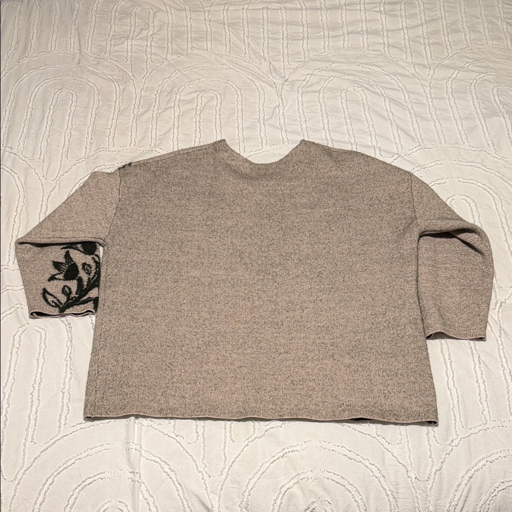 Rachel Zoe Taupe and Black Botanical Sweater - Picture 3 of 3
